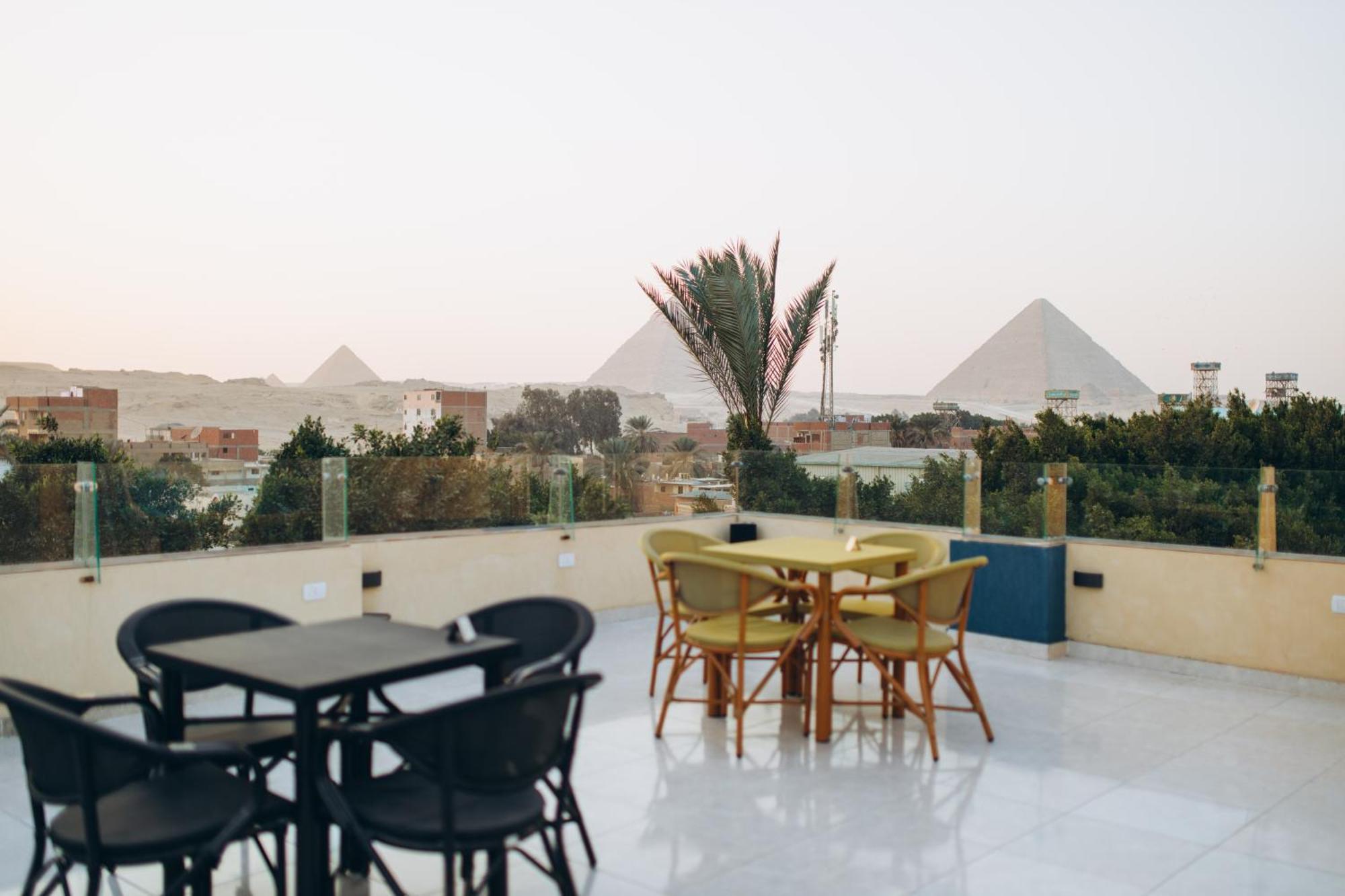 Kafret el-Gabal Regent Pyramids View酒店 外观 照片