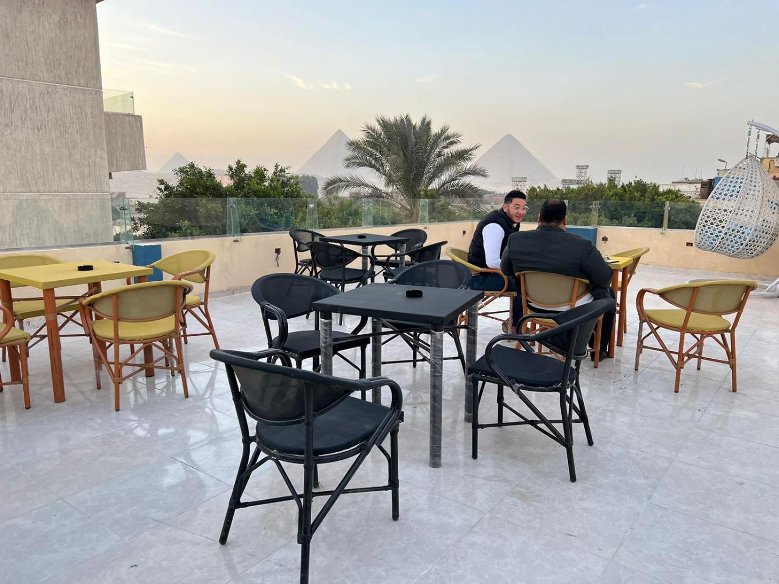 Kafret el-Gabal Regent Pyramids View酒店 外观 照片